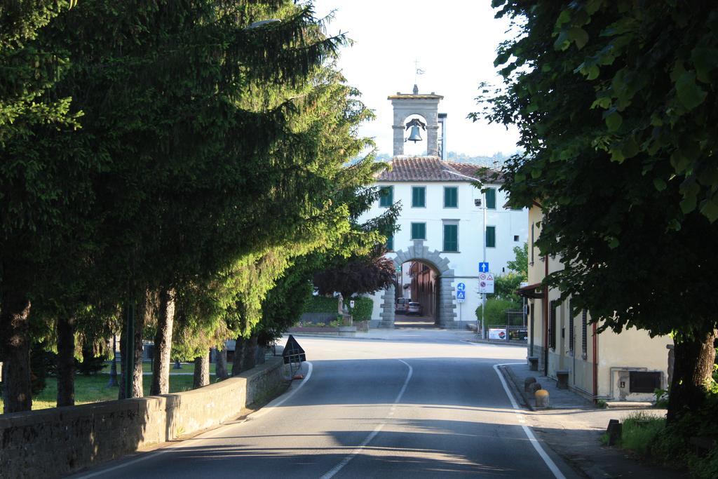 Albergo Ristorante La Rocca 피렌주올라 외부 사진